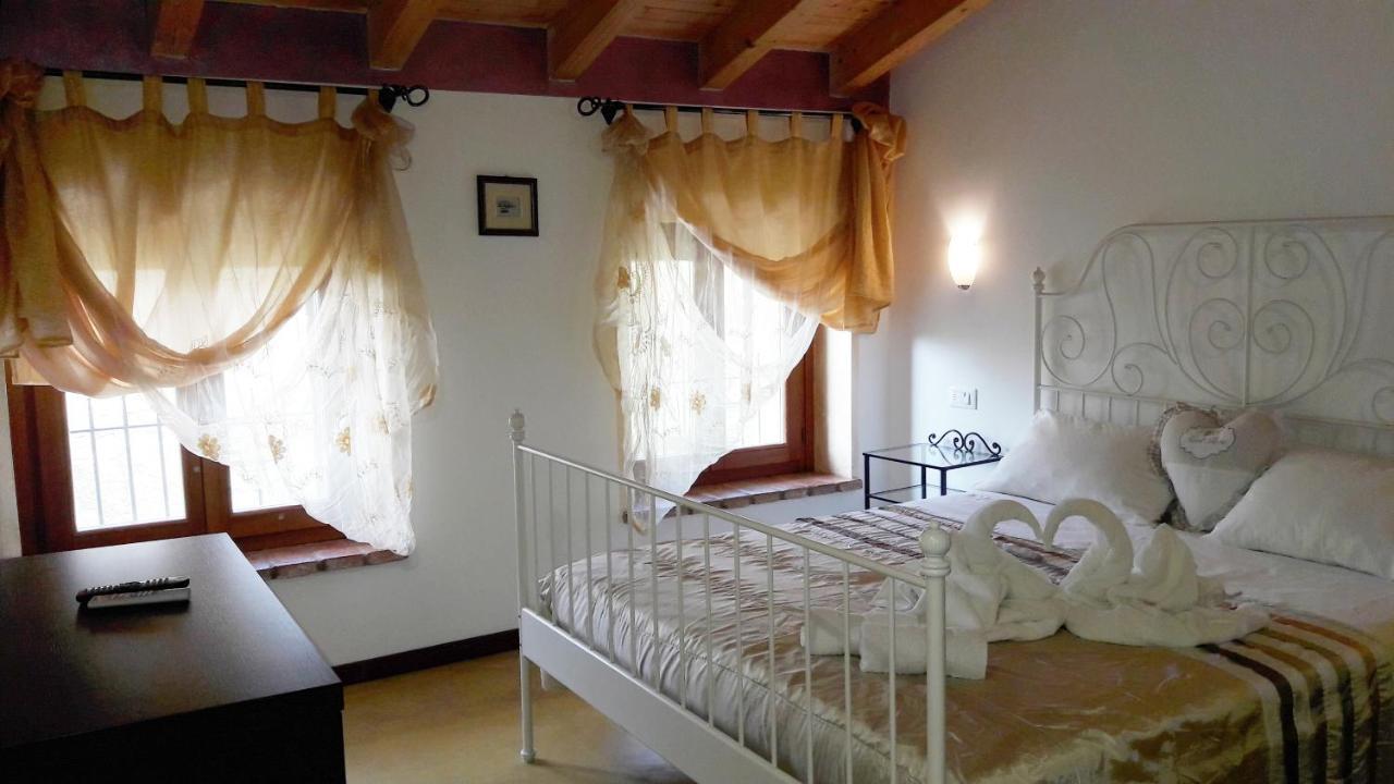 Гостевой дом Al Torcol Agriturismo Монцамбано Экстерьер фото
